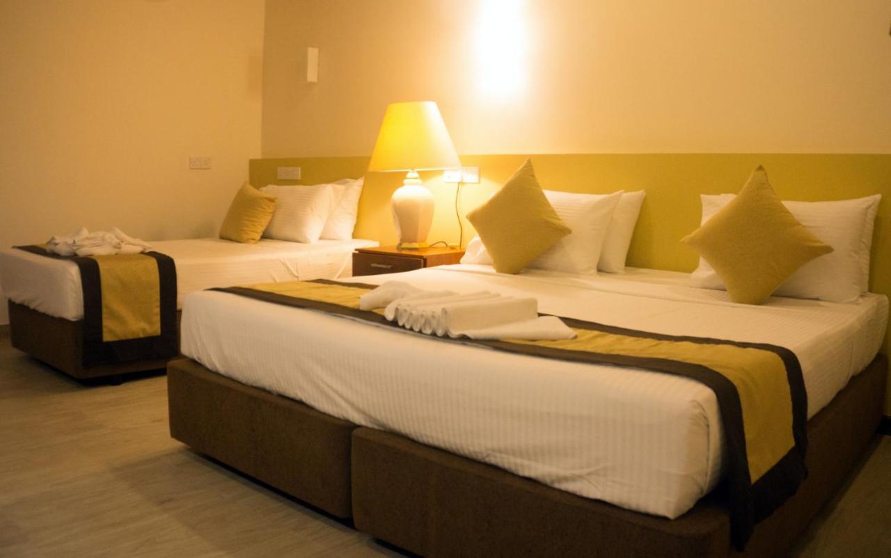 Beach Corridor Hotel & Spa With Free Airport Shuttle Negombo Exterior foto