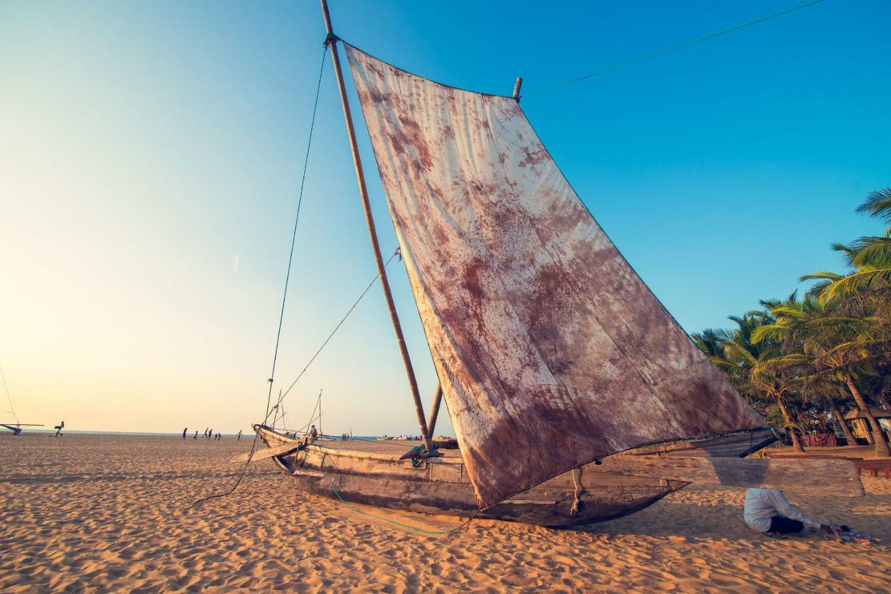 Beach Corridor Hotel & Spa With Free Airport Shuttle Negombo Exterior foto